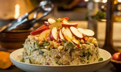 Best Ensalada de Apio y Manzana Near Me